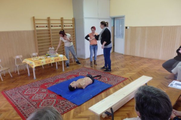 Egészségügyi főiskolások előadása