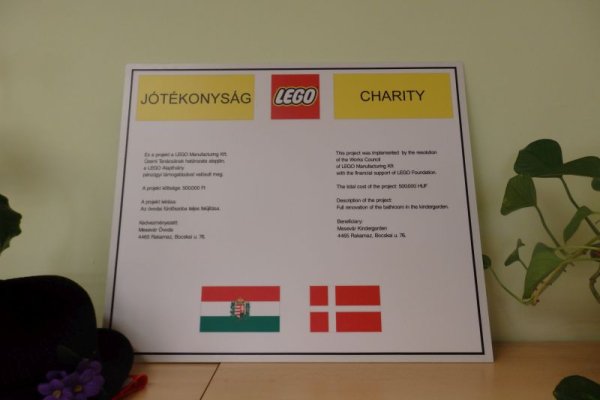 Legó átadás